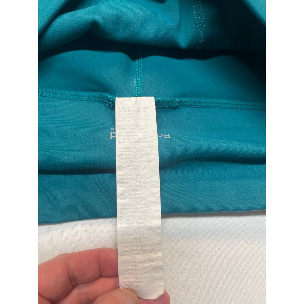 Fabletics Dark Teal Capri Leggings - Size Large - Picture 6 of 9